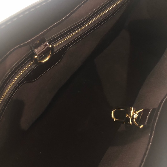 ❌SOLD❌Authentic Louis Vuitton Top Handle Vernis Bag - Picture 7 of 9